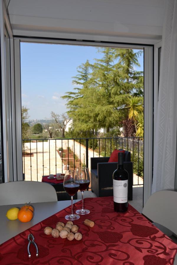 Il Tramonto Apartment - Villaggio Di Mary Locorotondo Eksteriør bilde